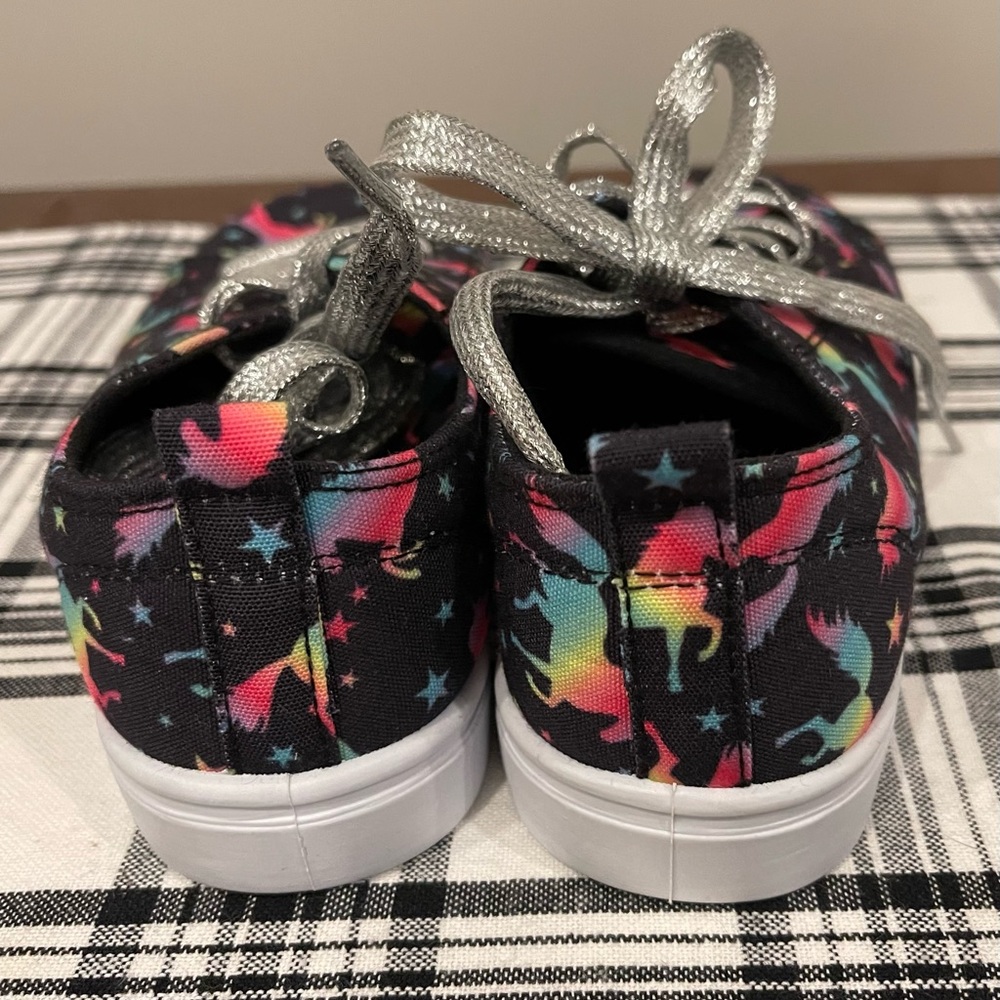 Fabkids Rainbow Unicorn Sneakers Size 1 - Picture 5 of 6